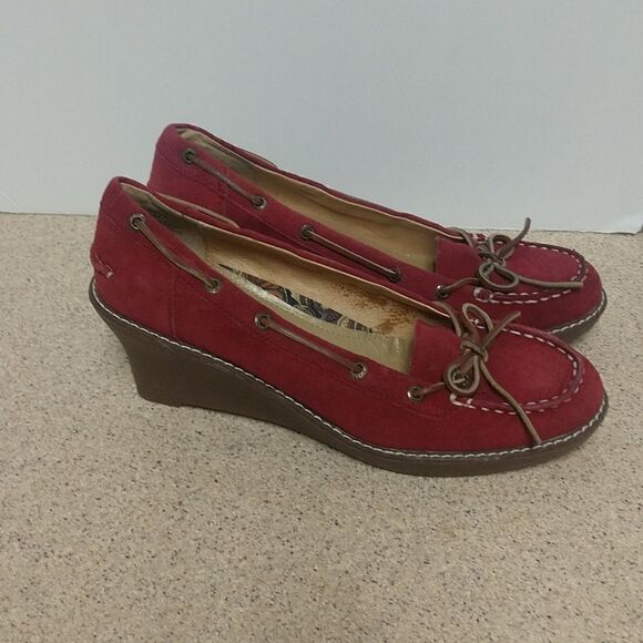 👍 Sperry Red Suede Wedges Size 8.5 - Picture 1 of 5
